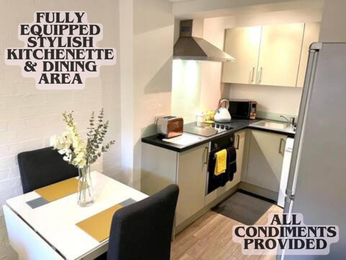 Bright & Cosy One Bedroom Apartment - 2 Beds - Perfect Base In บิชอป สตอร์ทฟอร์ด ภายนอก รูปภาพ